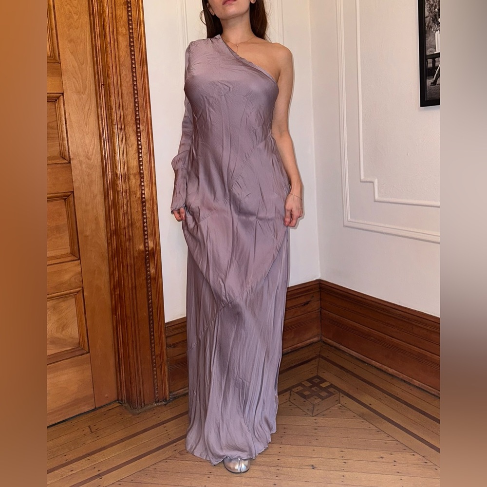 One shoulder dress